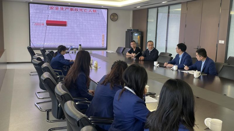 育婴师实操培训包过班，如何选择性价比高的课程？**