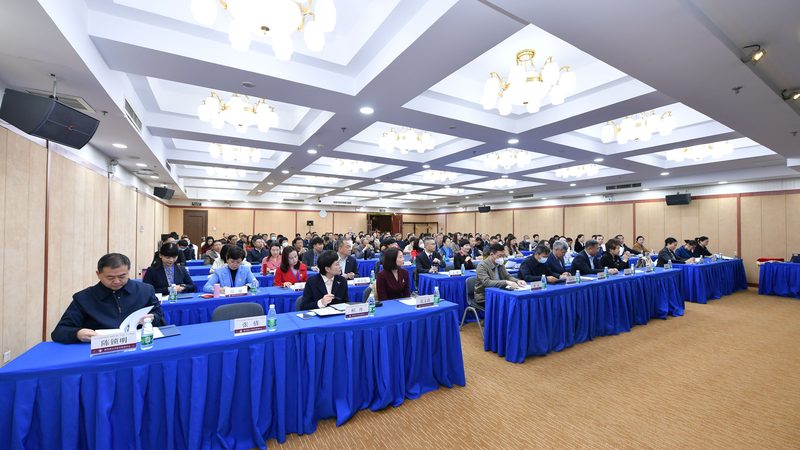 成人教育教学方式：标准与变革之路